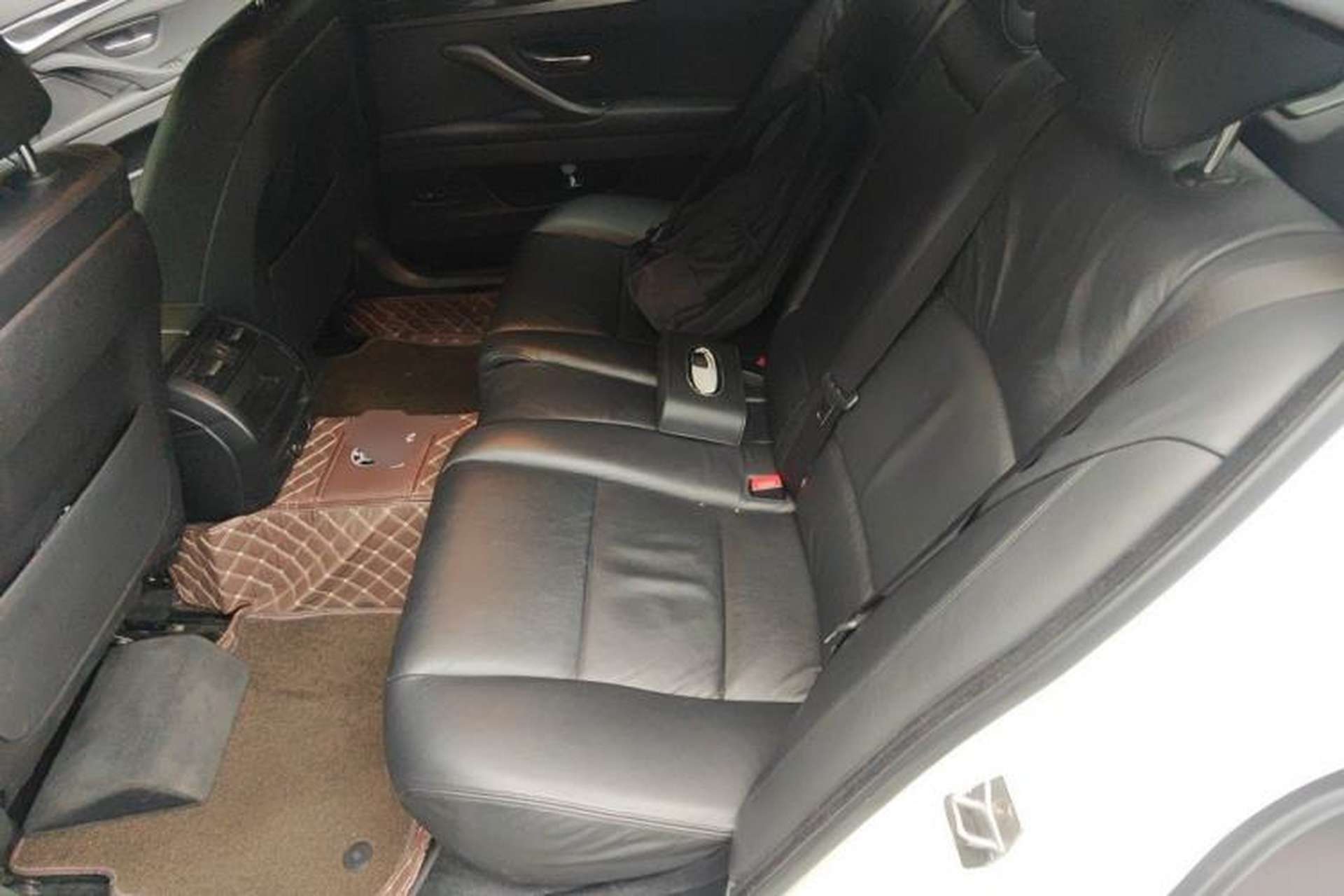 Used BMW 5 Series 2014 520Li Elegant Model Left Rear Seat