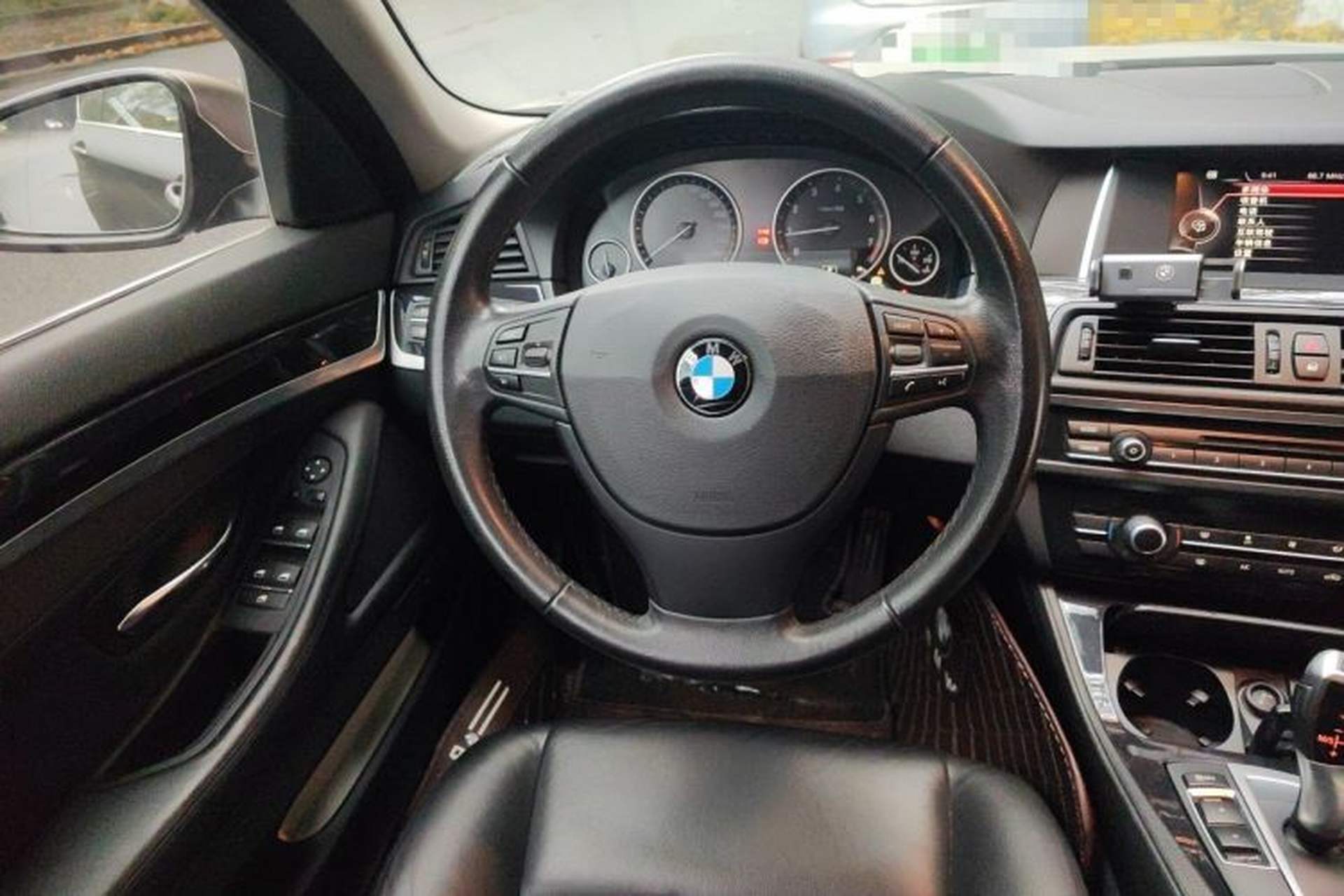 Used BMW 5 Series 2014 520Li Elegant Model Steering Wheel