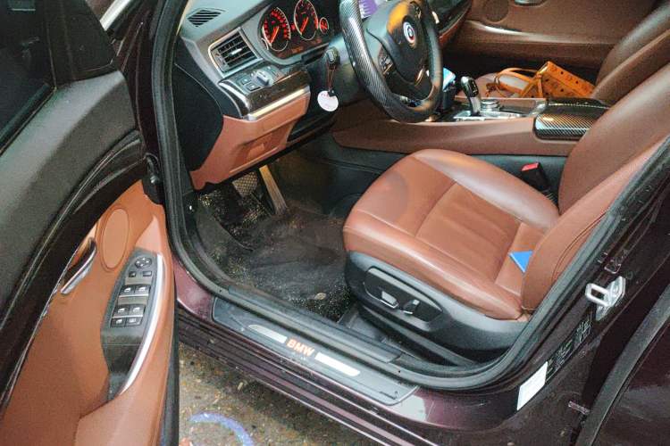 Used BMW 5 Series 2014 535Li Leading Model Driver Seat