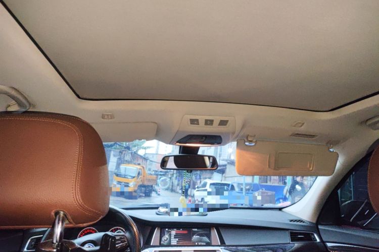 Used BMW 5 Series 2014 535Li Leading Model Headliner