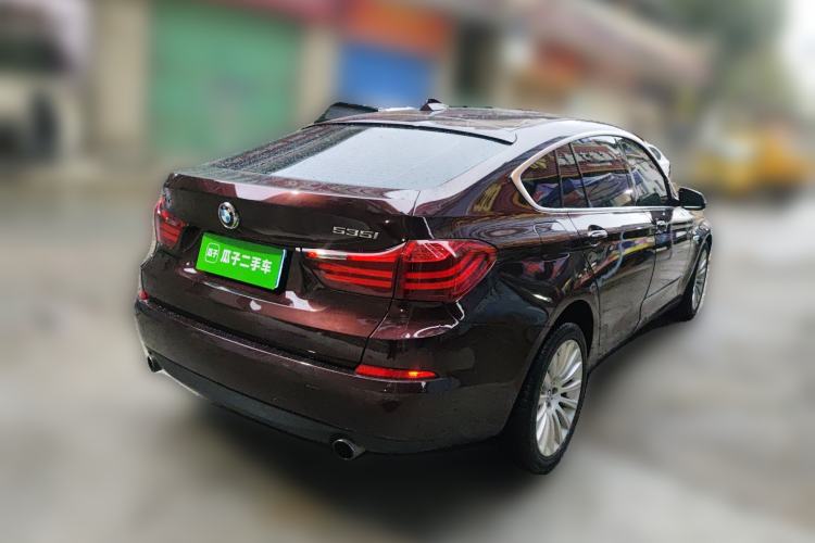 Used BMW 5 Series 2014 535Li Leading Model Rear Right 45 Deg
