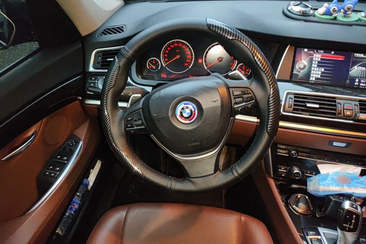 Used BMW 5 Series 2014 535Li Leading Model Steering Wheel