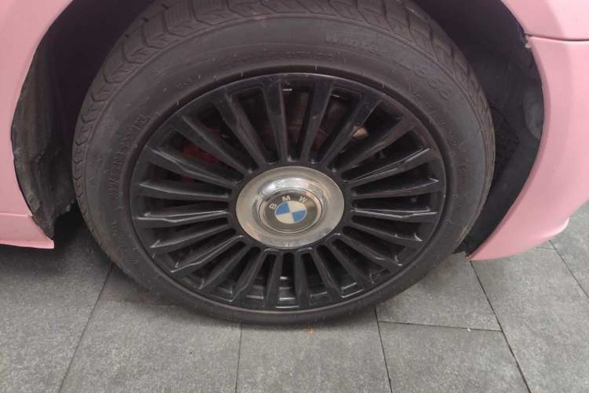Used BMW 5 Series 2014 525Li Luxury Design Package Right Front Wheel Hub