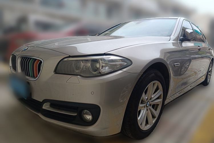 Used BMW 5 Series 2014 520Li Elegant Model Guazi used car, China used car export, Used car for sale, Used cars, Cheapest cars for sale