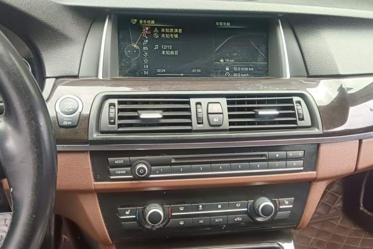 Used BMW 5 Series 2014 528Li Leading Model Audio And AC Panel