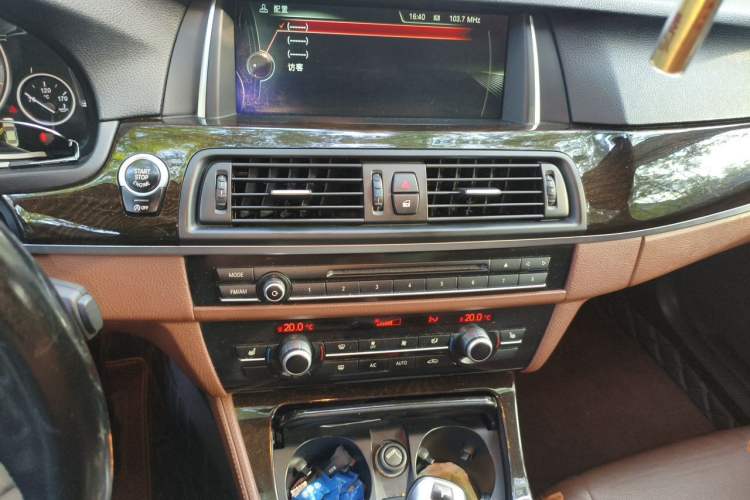Used BMW 5 Series 2014 528Li Leading Model Audio And AC Panel