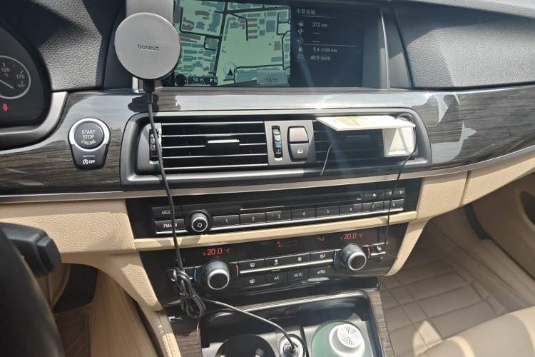 Used BMW 5 Series 2014 525Li Luxury Design Package Audio And AC Panel