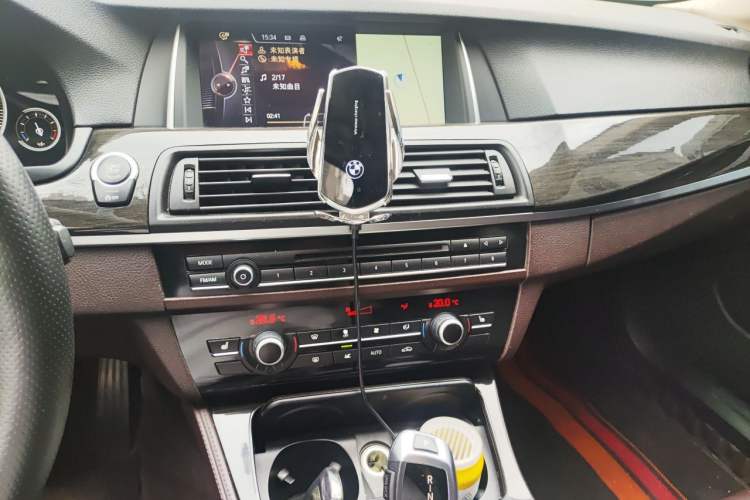 Used BMW 5 Series 2014 528Li Leading Model Audio And AC Panel