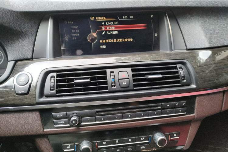 Used BMW 5 Series 2014 525Li Luxury Design Package Audio And AC Panel
