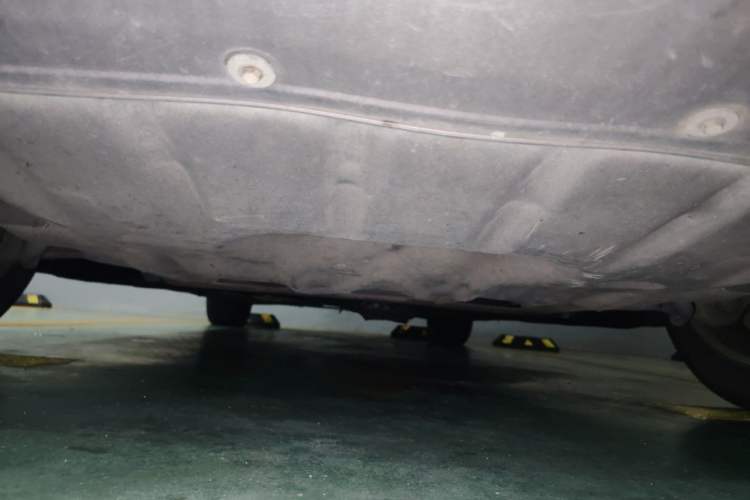 Used BMW 5 Series 2014 528Li Leading Model Chassis Front