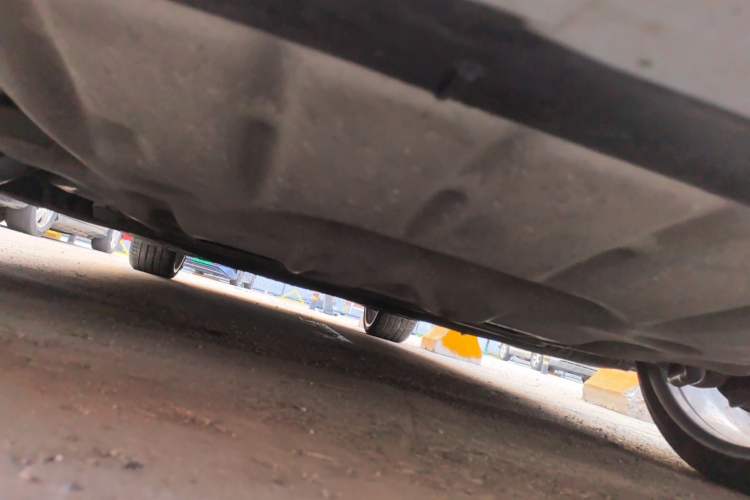 Used BMW 5 Series 2014 525Li Fashion Design Package Chassis Front