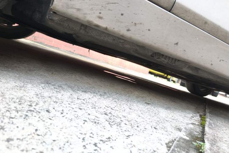 Used BMW 5 Series 2014 520Li Elegant Model Chassis Front Left