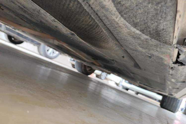 Used BMW 5 Series 2014 520Li Elegant Model Chassis Front Left