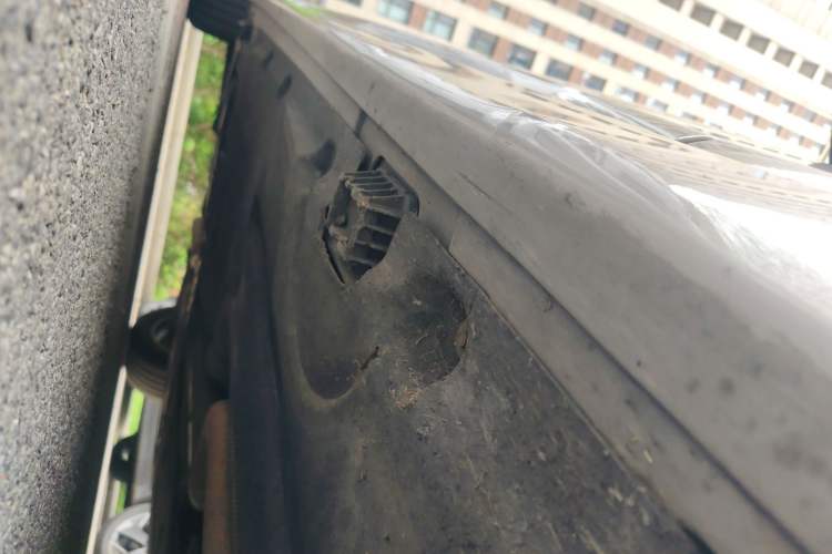 Used BMW 5 Series 2014 525Li Leading Model Chassis Front Right