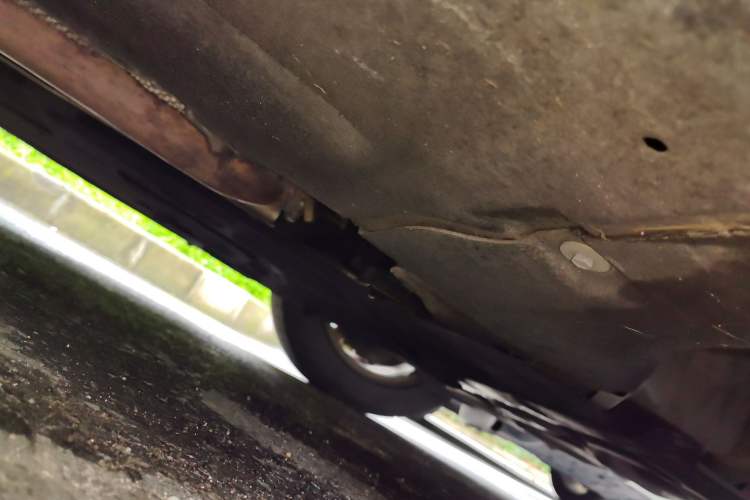 Used BMW 5 Series 2014 520Li Elegant Model Chassis Front Right