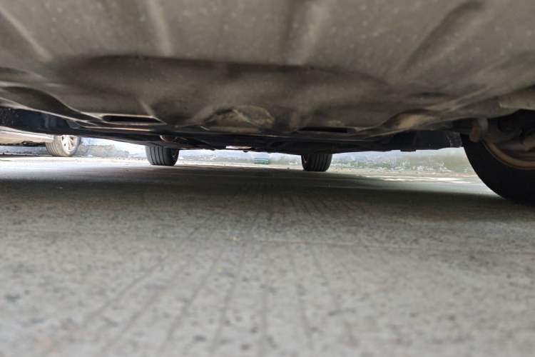 Used BMW 5 Series 2014 525Li Leading Model Chassis Front