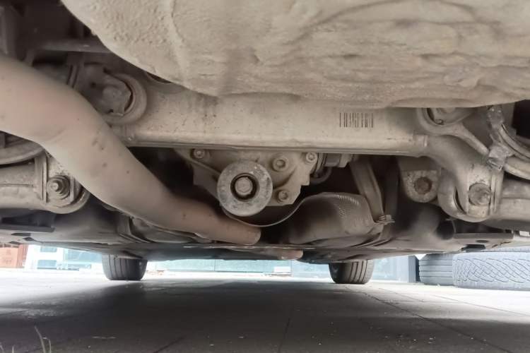 Used BMW 5 Series 2014 528Li Leading Model Chassis Rear