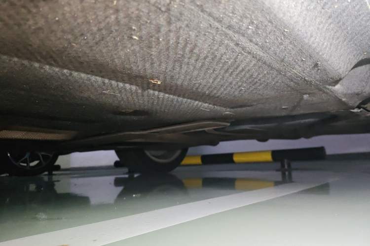 Used BMW 5 Series 2014 525Li Luxury Design Package Chassis Rear Left
