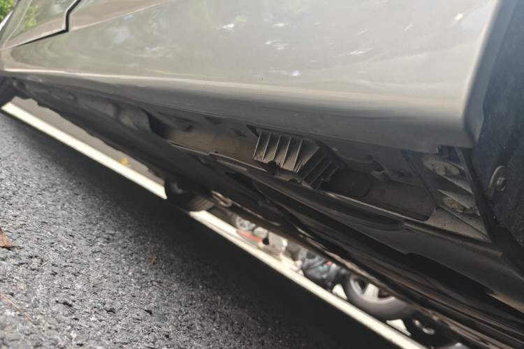 Used BMW 5 Series 2014 525Li Luxury Design Package Chassis Rear Left