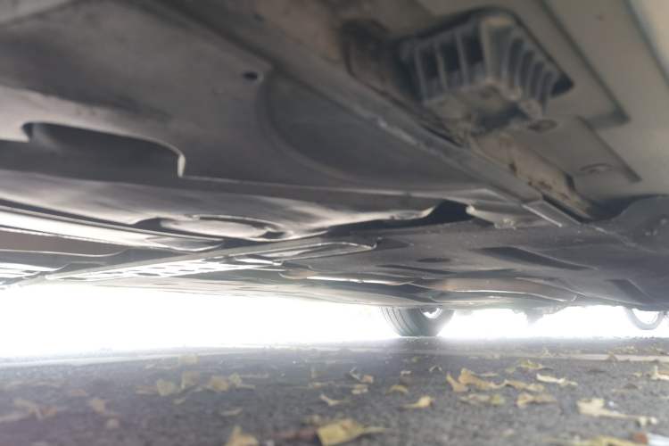 Used BMW 5 Series 2014 525Li Luxury Design Package Chassis Rear Right