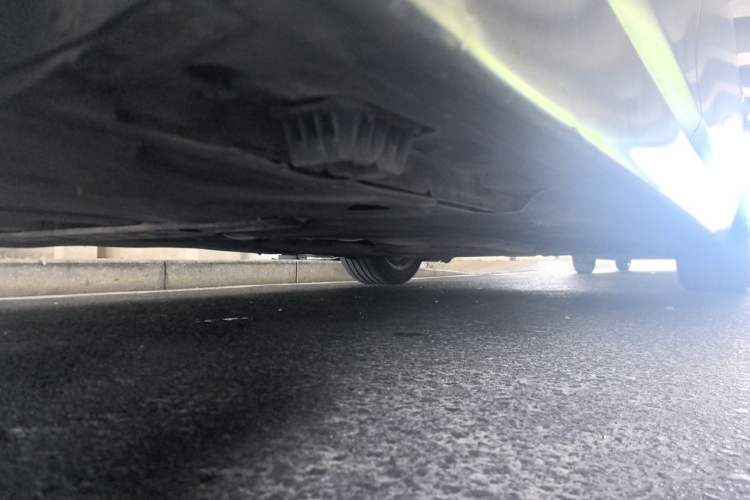 Used BMW 5 Series 2014 525Li Luxury Design Package Chassis Rear Right