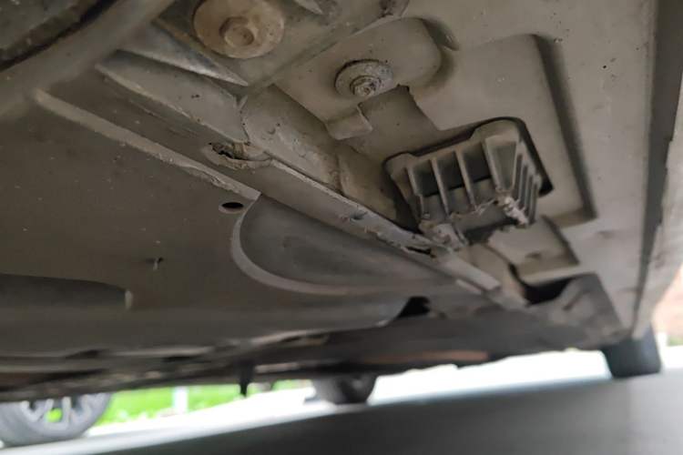 Used BMW 5 Series 2014 520Li Elegant Model Chassis Rear Right