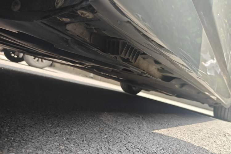 Used BMW 5 Series 2014 525Li Luxury Design Package Chassis Rear Right