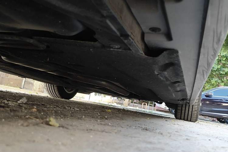 Used BMW 5 Series 2014 520Li Elegant Model Chassis Rear Right