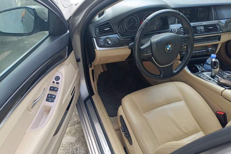 Used BMW 5 Series 2014 525Li Luxury Design Package Driver Seat