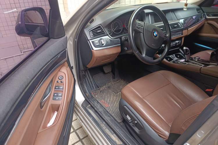Used BMW 5 Series 2014 520Li Elegant Model Driver Seat