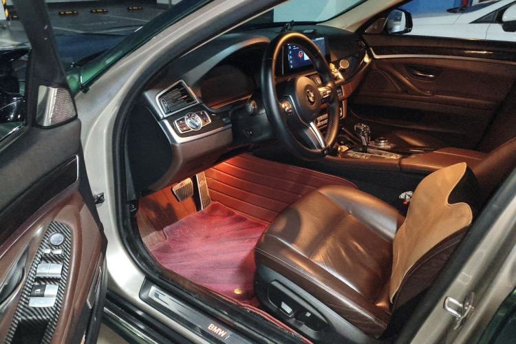 Used BMW 5 Series 2014 525Li Luxury Design Package Driver Seat