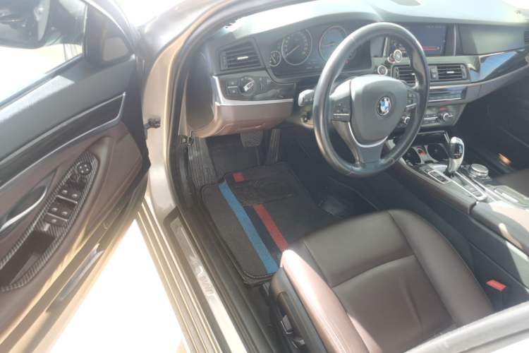 Used BMW 5 Series 2014 525Li Luxury Design Package Driver Seat