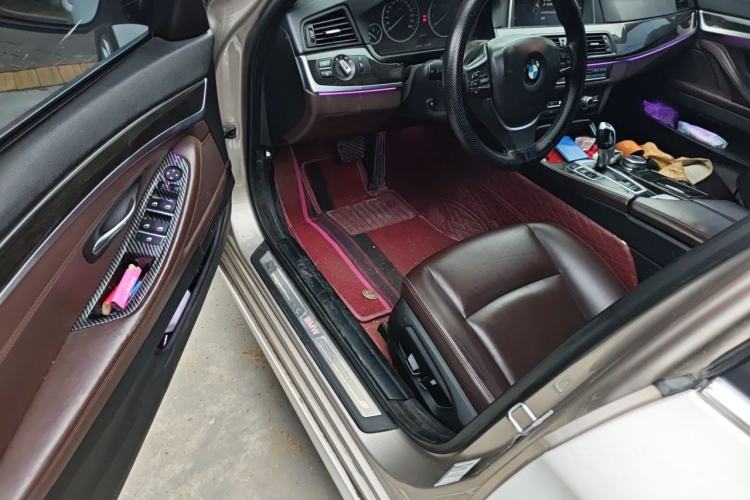 Used BMW 5 Series 2014 525Li Luxury Design Package Driver Seat
