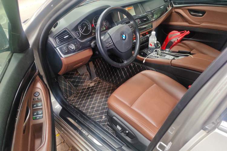 Used BMW 5 Series 2014 520Li Elegant Model Driver Seat