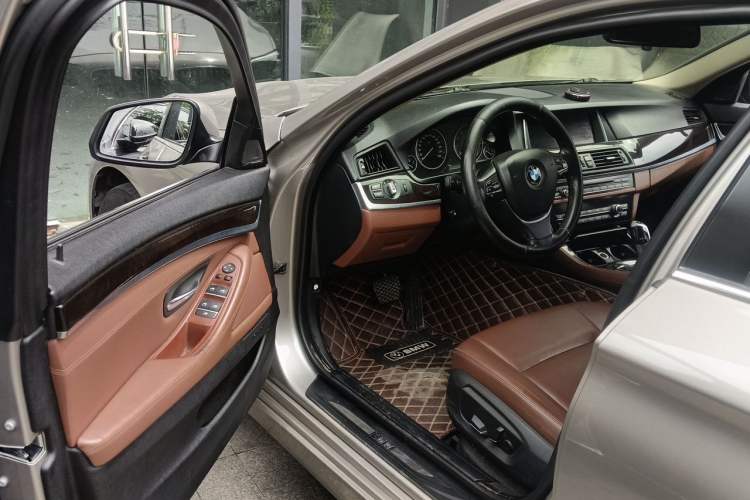 Used BMW 5 Series 2014 528Li Leading Model Driver Seat