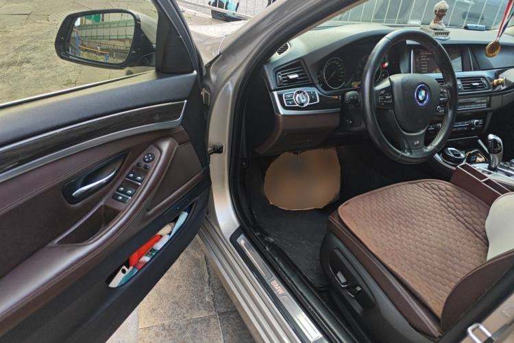 Used BMW 5 Series 2014 525Li Luxury Design Package Driver Seat