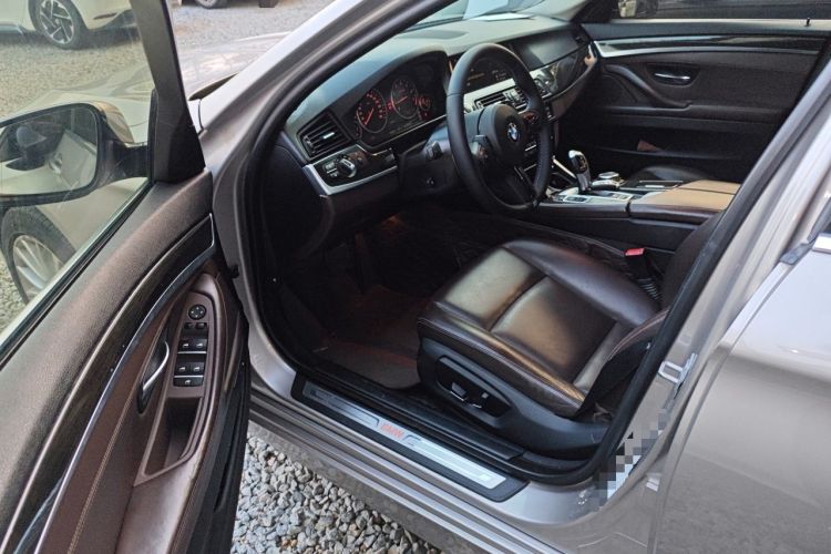 Used BMW 5 Series 2014 525Li Luxury Design Package Driver Seat