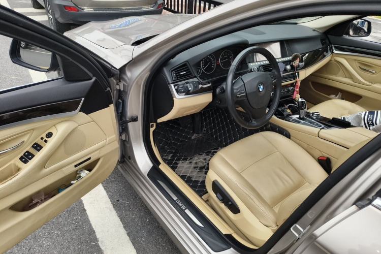 Used BMW 5 Series 2014 525Li Leading Model Driver Seat
