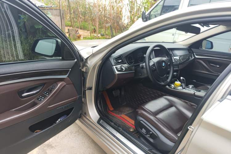 Used BMW 5 Series 2014 528Li Leading Model Driver Seat
