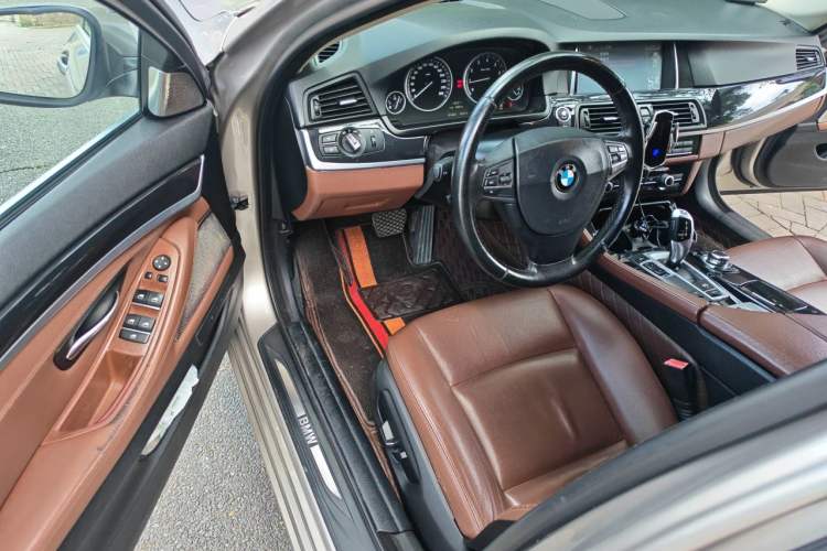 Used BMW 5 Series 2014 520Li Elegant Model Driver Seat