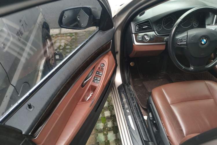 Used BMW 5 Series 2014 525Li Leading Model Driver Seat