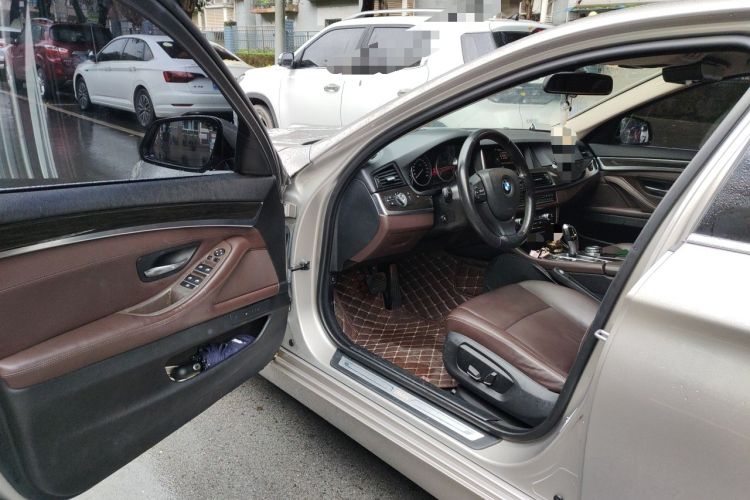 Used BMW 5 Series 2014 525Li Luxury Design Package Driver Seat