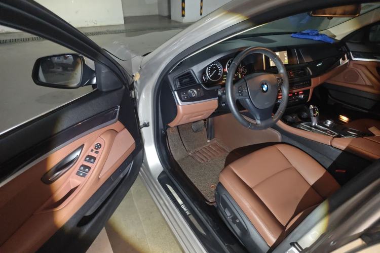 Used BMW 5 Series 2014 520Li Elegant Model Driver Seat