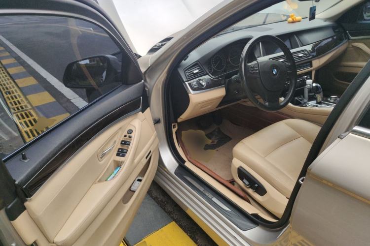 Used BMW 5 Series 2014 525Li Leading Model Driver Seat