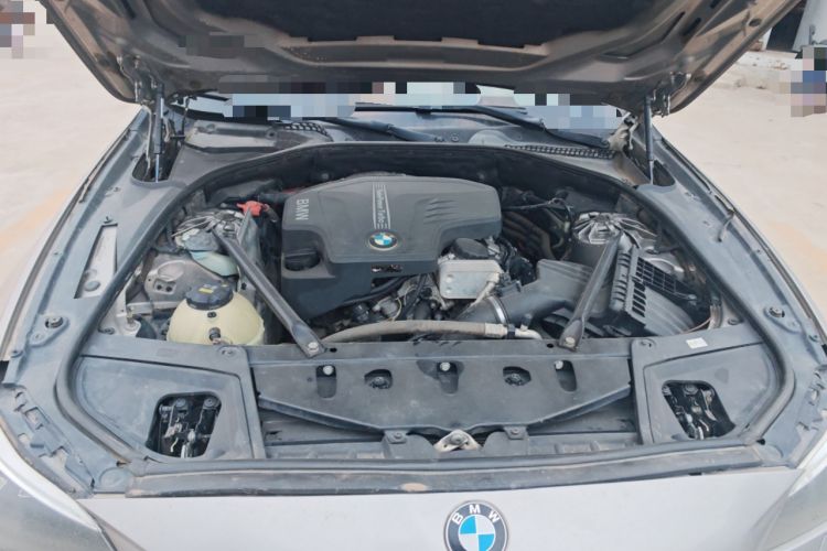 Used BMW 5 Series 2014 525Li Luxury Design Package Engine Bay