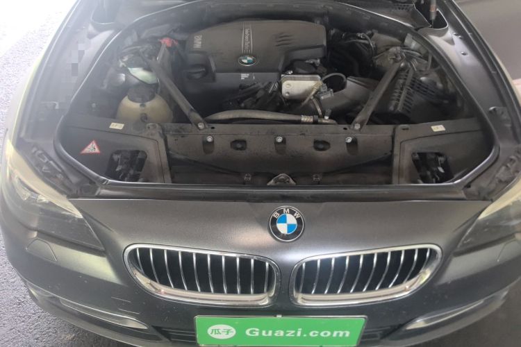 Used BMW 5 Series 2014 525Li Luxury Design Package Engine Bay