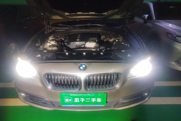 Used BMW 5 Series 2014 525Li Luxury Design Package Engine Bay