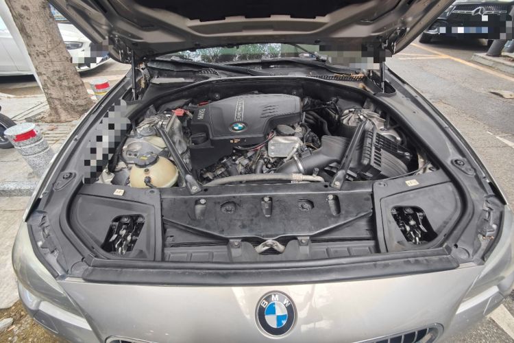 Used BMW 5 Series 2014 525Li Luxury Design Package Engine Bay