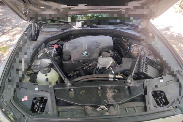 Used BMW 5 Series 2014 520i Elegant Edition Engine Bay