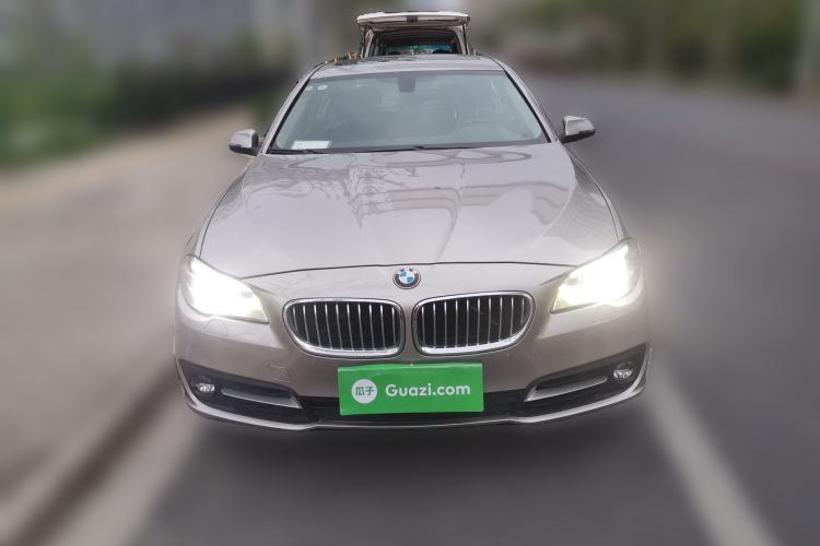 Used BMW 5 Series 2014 525Li Leading Model Exterior 1